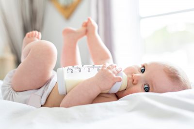 Quel lait infantile choisir pour bébé ?